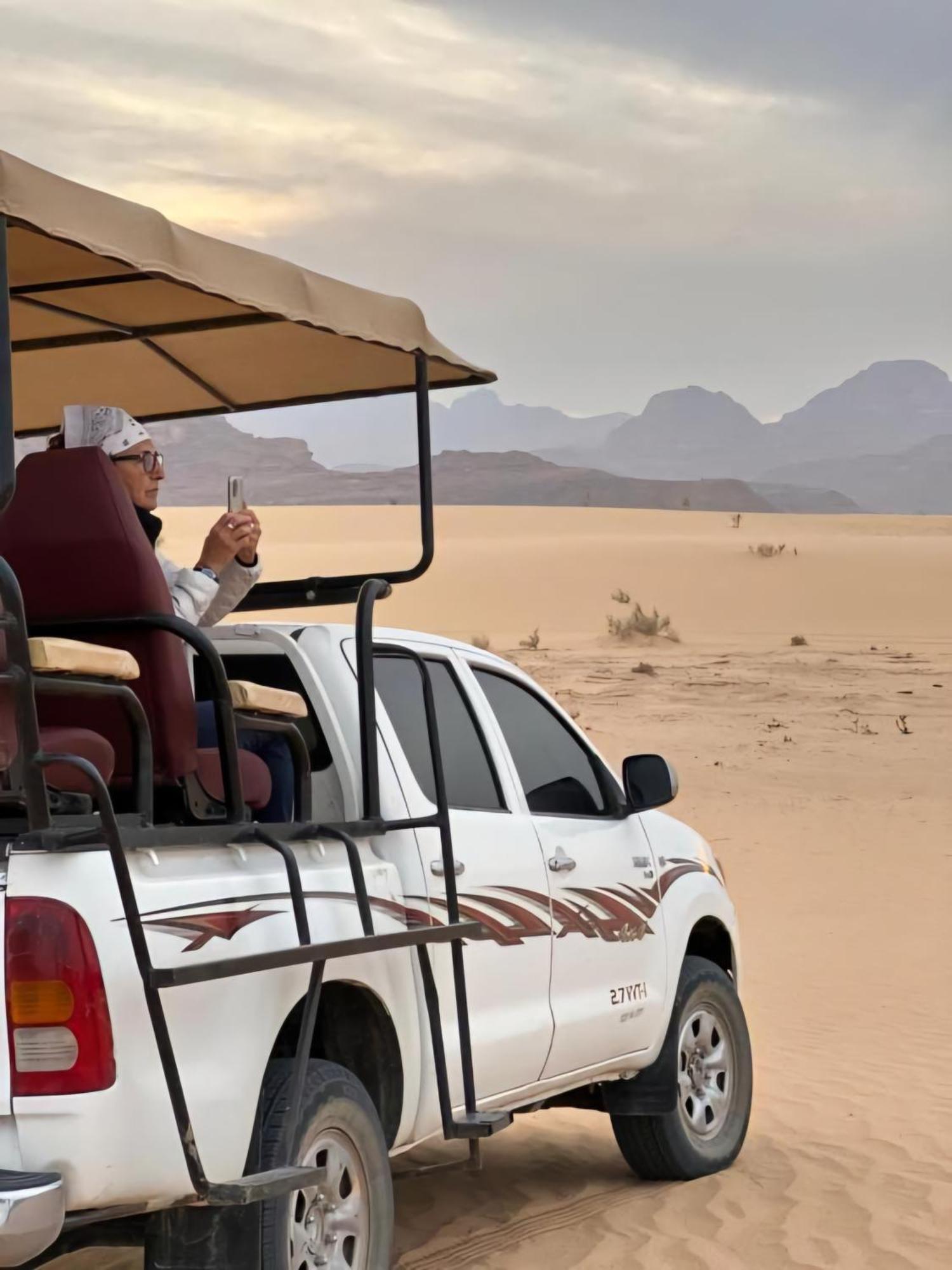 Rum Royal Flower Luxury Camp Wadi Rum Zewnętrze zdjęcie
